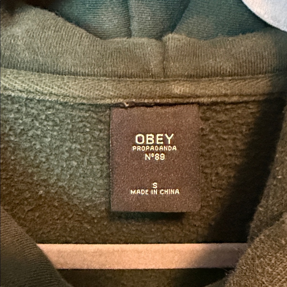Obey Size Small Green Hoodie - Picture 2 of 4